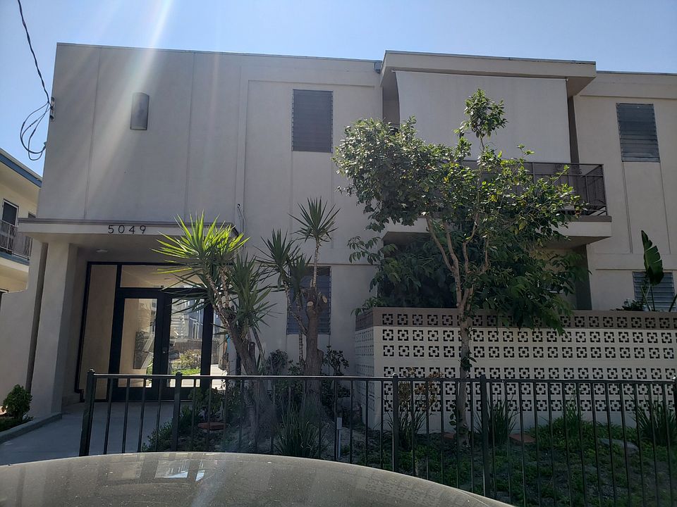 1st image of 5049 Denny Ave