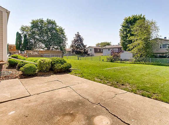2nd image of 1287 Parker Pl