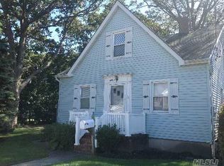 66 Ohio Ave, Massapequa, NY 11758