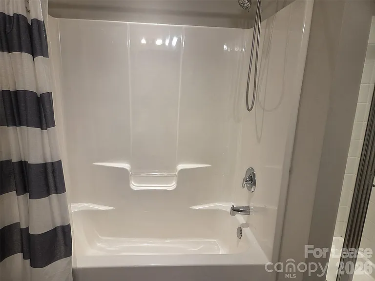 113 Kase Ct — Photo 13