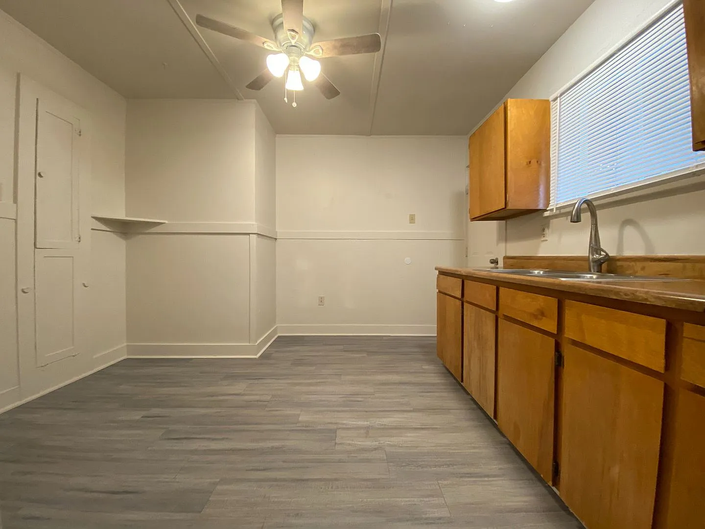 621 1/2 Philippine St -- West Valley Real Estate — Photo 3