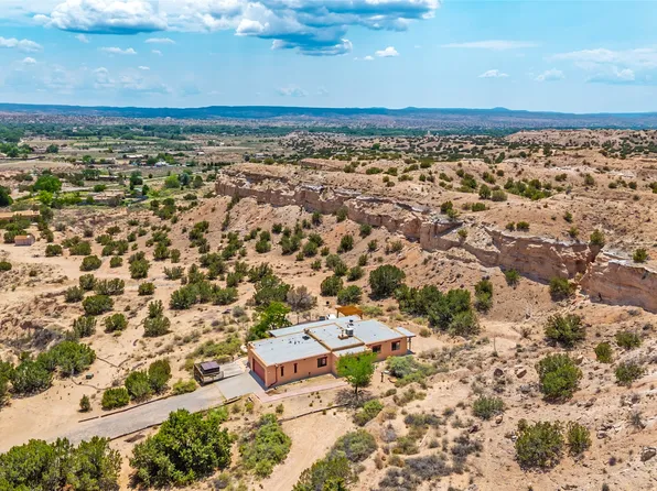 209 Thankhohay Poe Cres #113, Santa Fe, NM 87506