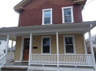 32 Myrtle St, Northampton, MA 01060