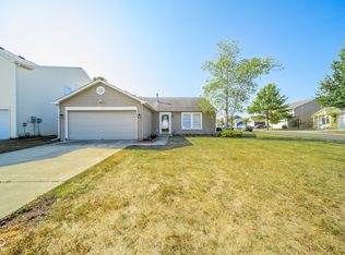 901 Brookstone Dr, Franklin, IN 46131