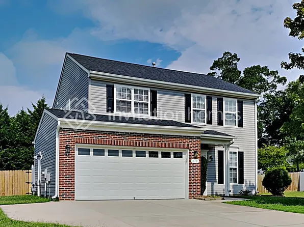 118 New York Dr, Thomasville, NC 27360