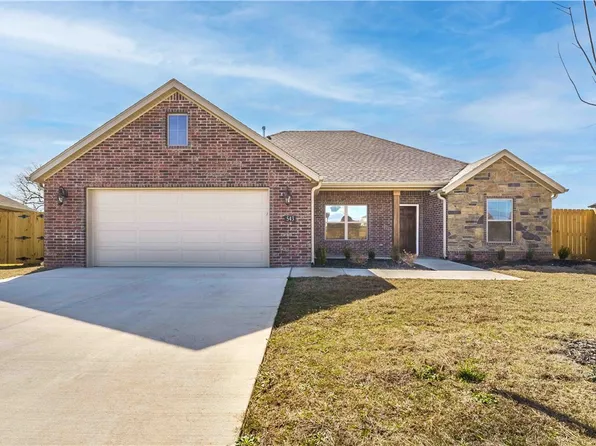 930 Silver Birch St, Springdale, AR 72762
