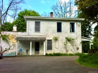 225 Barrytown Rd, Red Hook, NY 12507