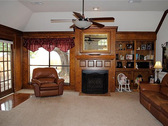 5th image of 7655 Williams Ave