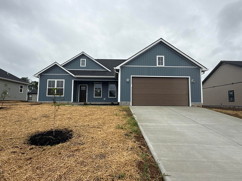 1st image of 468 Pinehurst Way