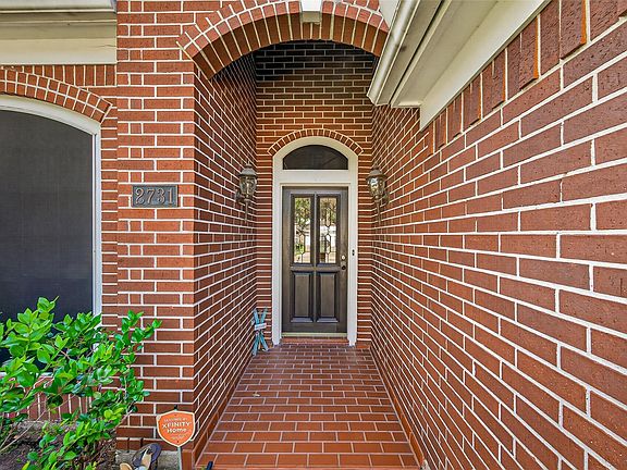 4th image of 2731 Welborn Ct