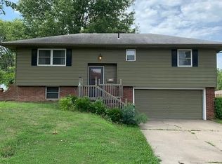 1210 S 51st Ter, Kansas City, KS 66106