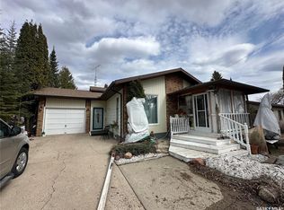 32 4th St SE, Preeceville, SK S0A3B0