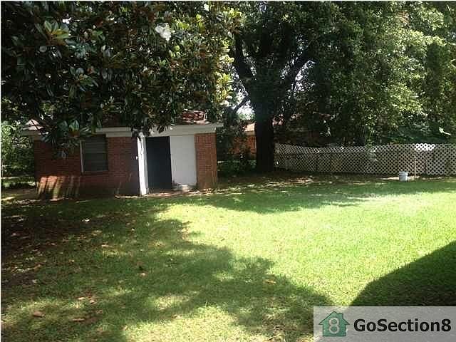 2nd image of 169 Esplanade Ave