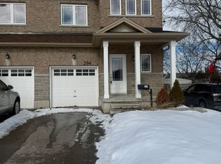 294 Pine Ave, Oshawa, ON L1J2H4