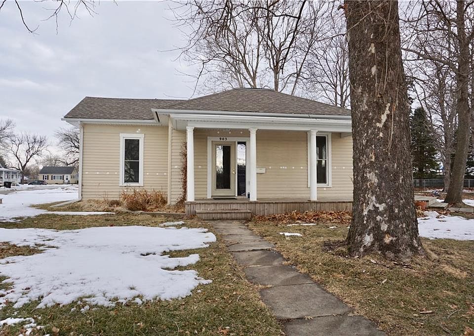 1st image of 903 E Court Ave
