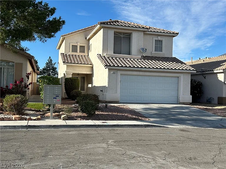 1094 Silver Stone Way — Photo 1