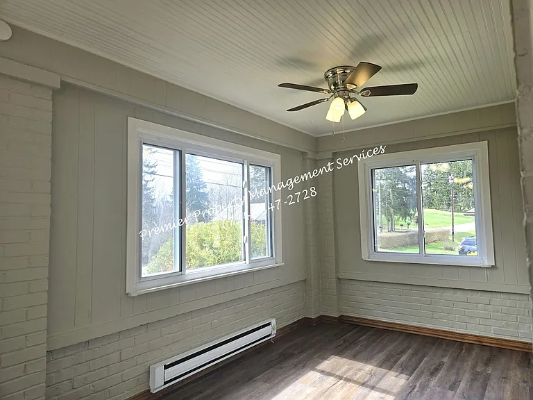 1425 Barclay Hill Rd — Photo 7