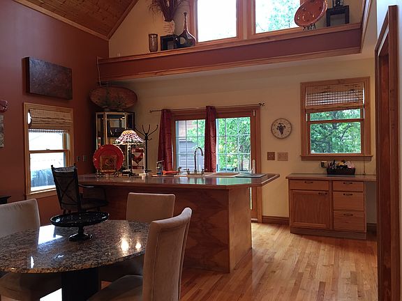 4th image of 725 S 49th St
