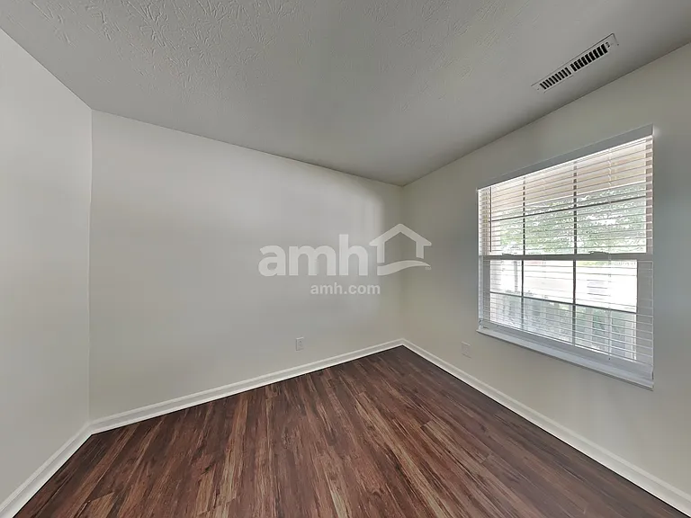 5223 Waterton Lakes Dr — Photo 11