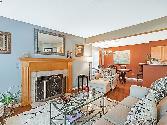 5th image of 17200 SE 26th Dr Unit 44L
