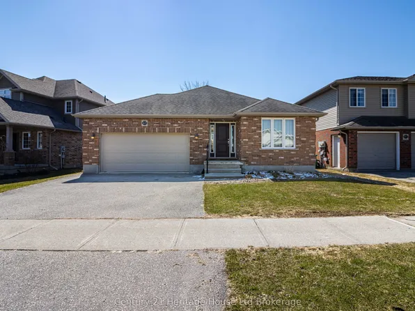 169 1st St W, Woolwich, ON N3B 3P8