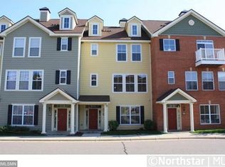 10232 Bleeker St, Woodbury, MN 55129