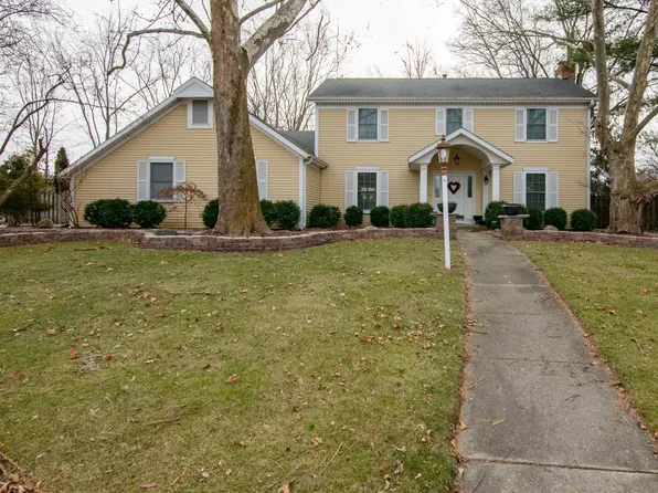966 Southernview Dr S, Lafayette, IN 47909