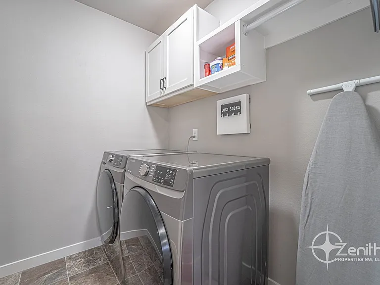 186 N 44th Pl — Photo 26