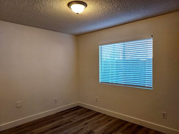 5th image of 4349-4353 Altadena Ave #1