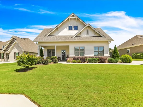2504 Fountainview Ct, Auburn, AL 36832