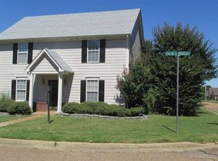 8424 Palm Springs Dr, Cordova, TN 38016