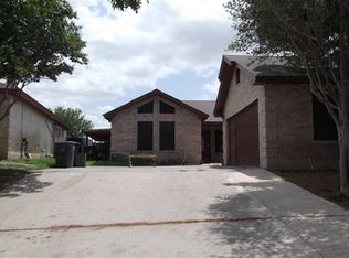 1268 N Oakmont Loop, Laredo, TX 78045