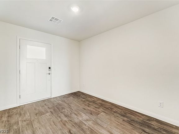 4th image of 3892 Enchanted Sky St