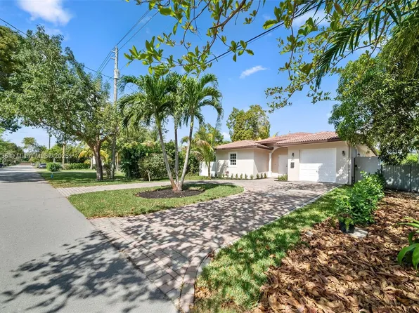 291 NE 107th St, Miami, FL 33161