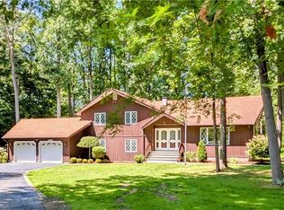 1305 Garrison Rd, Ashtabula, OH 44004