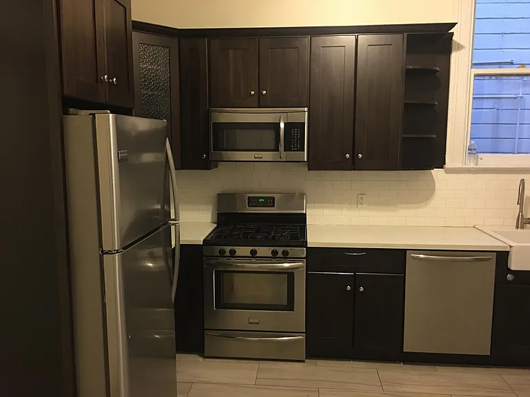 2761 Bryant St #1 — Photo 11