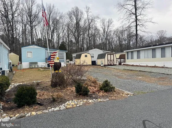 289 Woodhaven Ct, Berlin, MD 21811