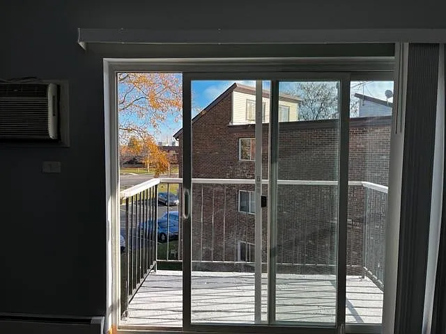Balcony - southfacing