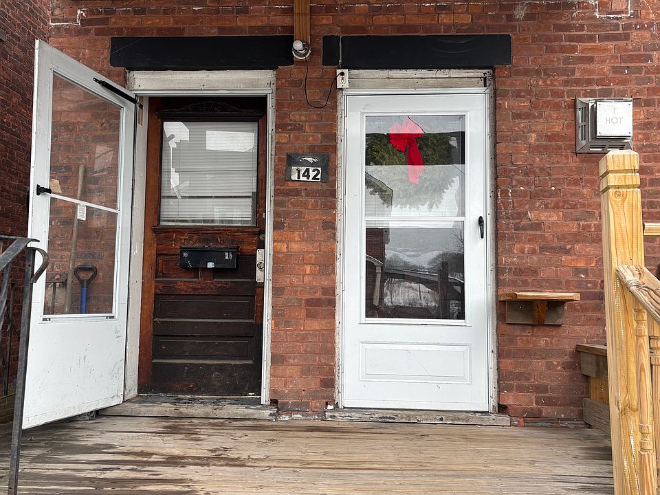 1st image of 142 3rd St Unit 2