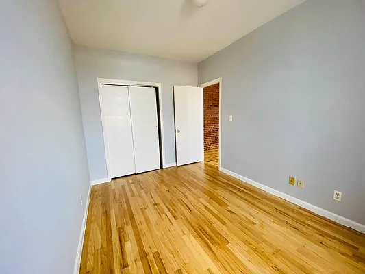 Rented by RealTegrity NY LLC | media 16