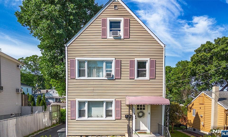 1st image of 50 Jefferson Ave