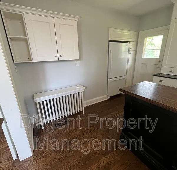 642 Bolivar St #MAIN FLOOR — Photo 29