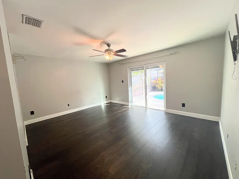 8718 Master Link Ct — Photo 7