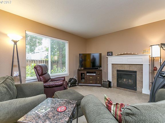 5th image of 31125 NW Highland Ct