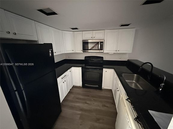 2nd image of 4220 SW 71st Way