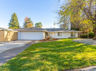 3650 Riverview Dr, Redding, CA 96001
