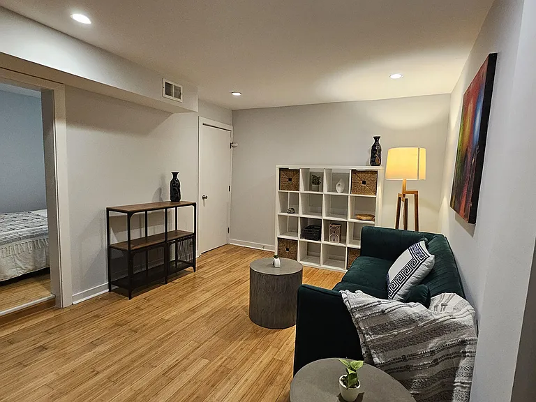 Boulderwoods Dr SE — Photo 2