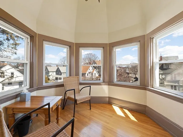 30 Francis St — Photo 2