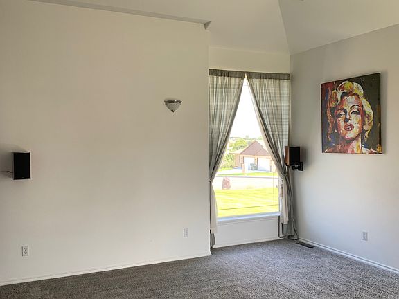 4th image of 1507 S 44th Ave