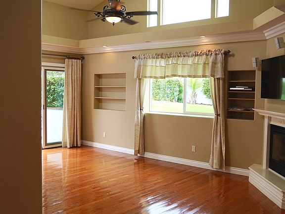 2nd image of 961 Orma Dr